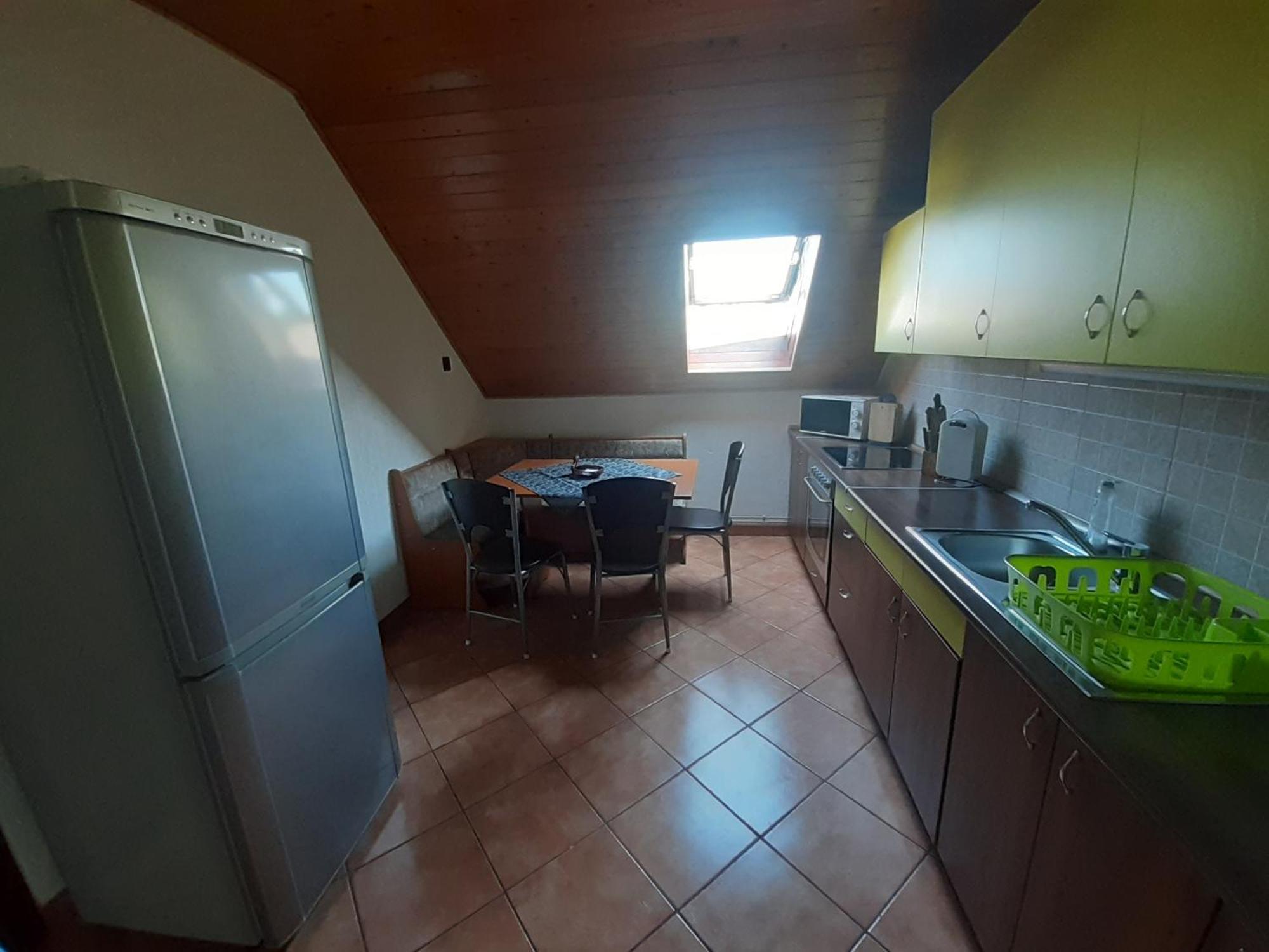 Estike Nyaralo Merevfalu Kerti Medencevel Zamárdi Exteriér fotografie